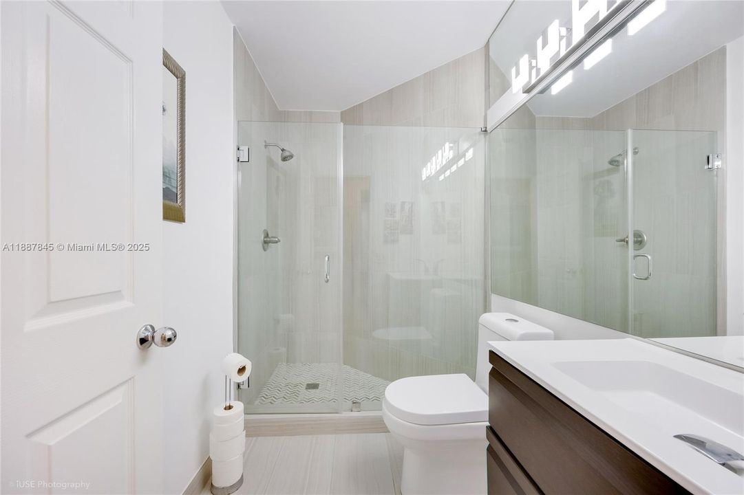 Activo con contrato: $920,000 (3 camas, 2 baños, 1694 Pies cuadrados)