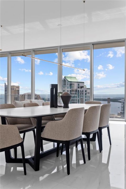 For Rent: $45,000 (5 beds, 5 baths, 3971 Square Feet)