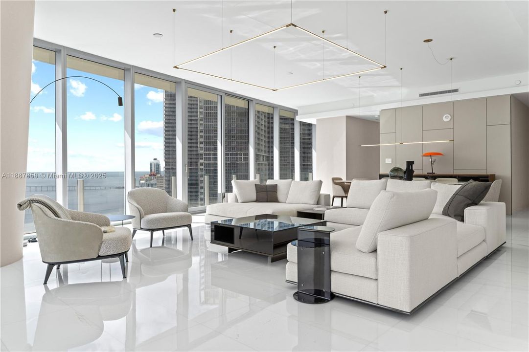 For Rent: $45,000 (5 beds, 5 baths, 3971 Square Feet)