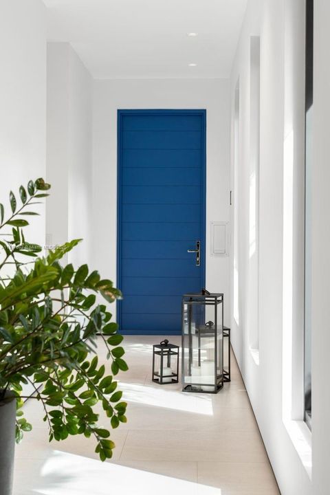 На продажу: $2,250,000 (2 спален, 2 ванн, 1742 Квадратных фут)