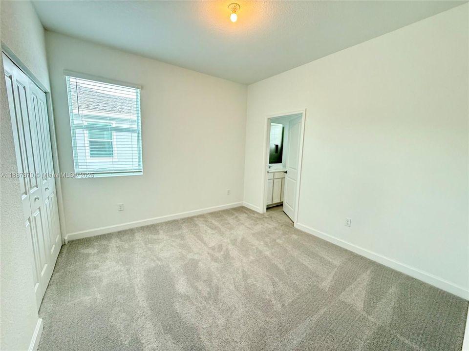 Recientemente alquilado: $2,500 (3 camas, 2 baños, 0 Pies cuadrados)