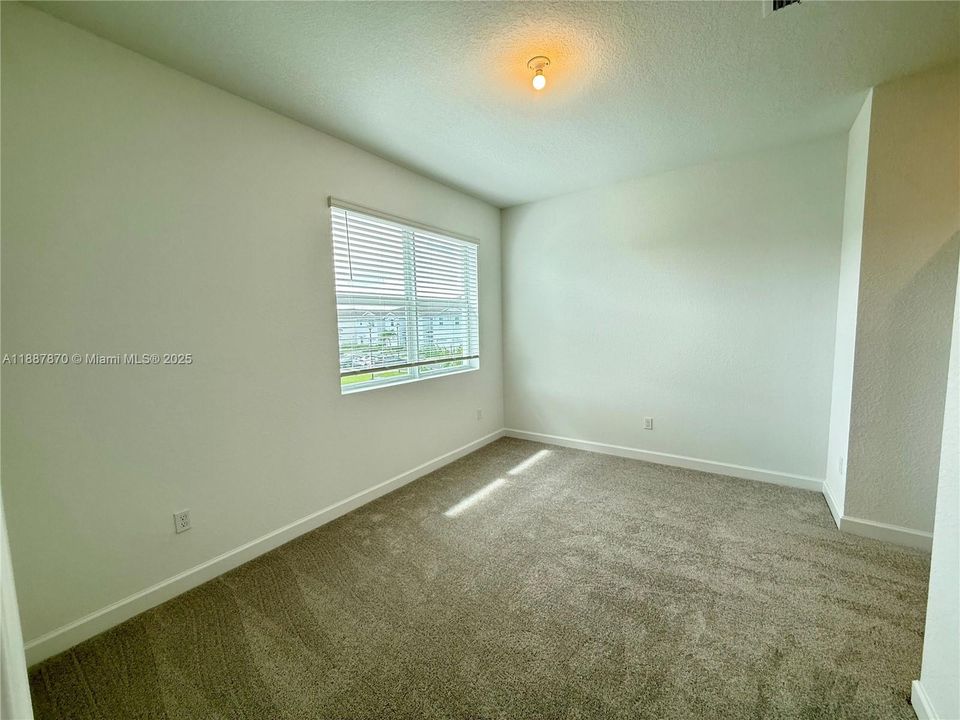 Recientemente alquilado: $2,500 (3 camas, 2 baños, 0 Pies cuadrados)