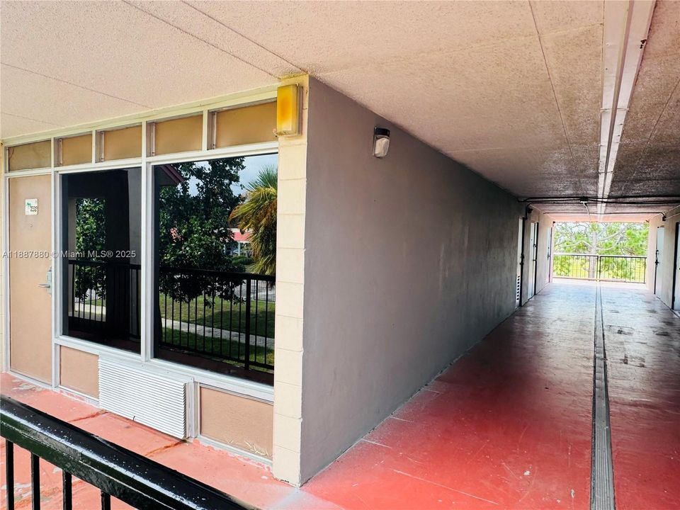 На продажу: $58,000 (0 спален, 1 ванн, 300 Квадратных фут)