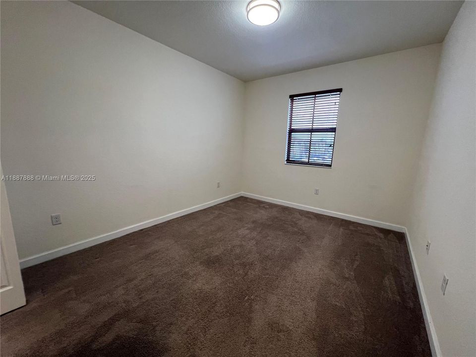 Недавно арендовано: $3,100 (3 спален, 3 ванн, 1822 Квадратных фут)