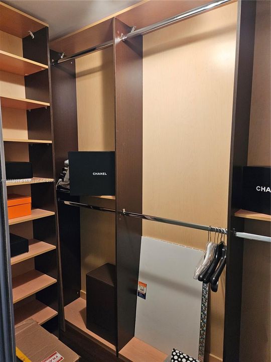 For Sale: $2,375,000 (3 beds, 3 baths, 3274 Square Feet)