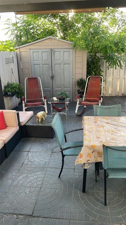 Activo con contrato: $395,000 (2 camas, 2 baños, 1130 Pies cuadrados)