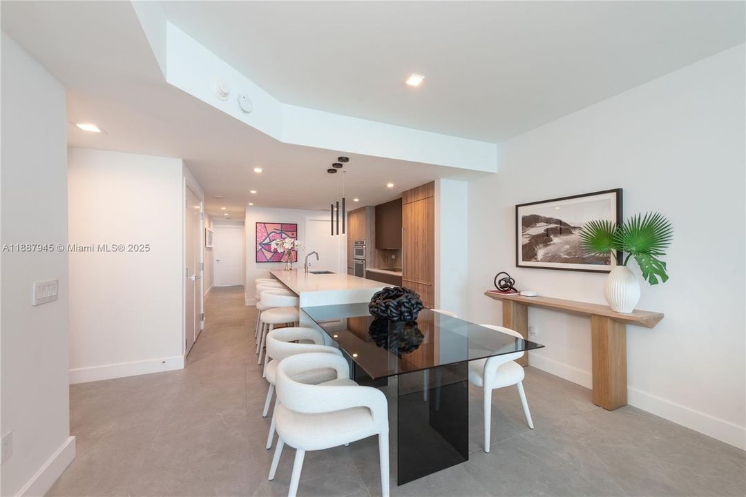 待售: $2,550,000 (3 贝兹, 3 浴室, 1507 平方英尺)