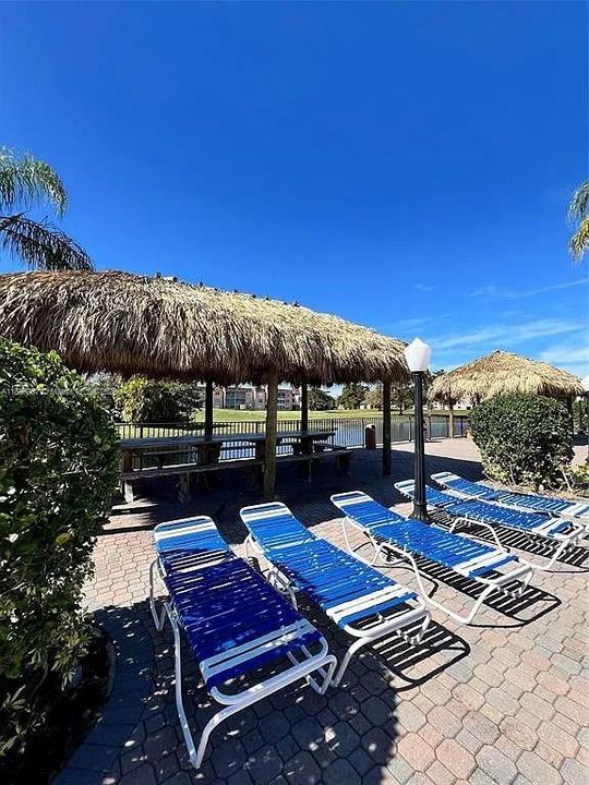 Activo con contrato: $120,000 (2 camas, 2 baños, 850 Pies cuadrados)