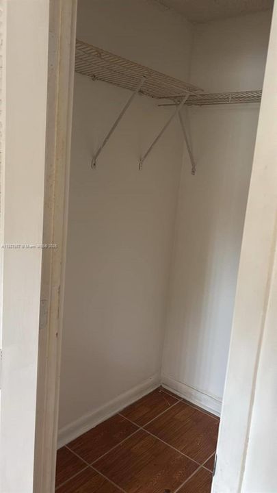 Activo con contrato: $120,000 (2 camas, 2 baños, 850 Pies cuadrados)