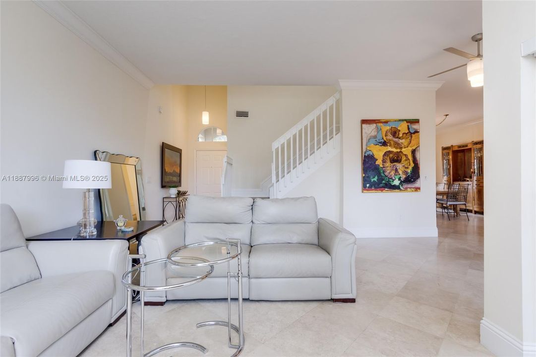 Active With Contract: $580,000 (3 beds, 2 baths, 1980 Square Feet)