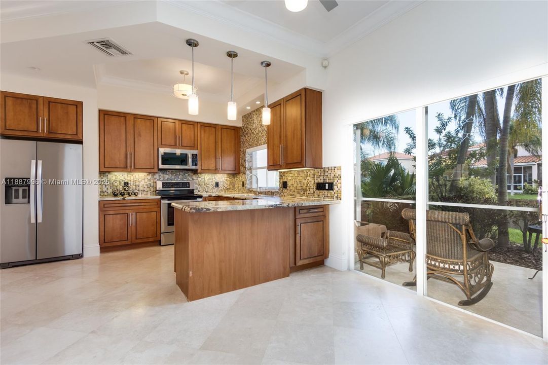 Active With Contract: $580,000 (3 beds, 2 baths, 1980 Square Feet)