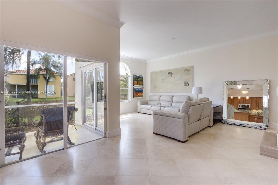 Active With Contract: $580,000 (3 beds, 2 baths, 1980 Square Feet)