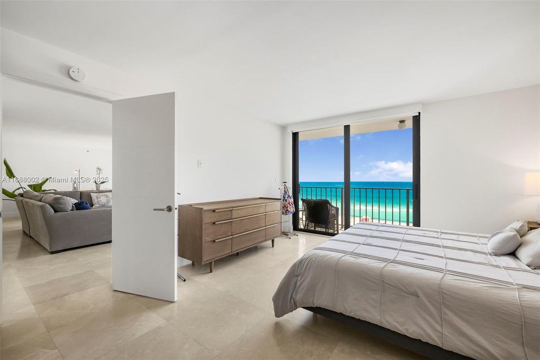 Active With Contract: $1,890,000 (3 beds, 4 baths, 2380 Square Feet)