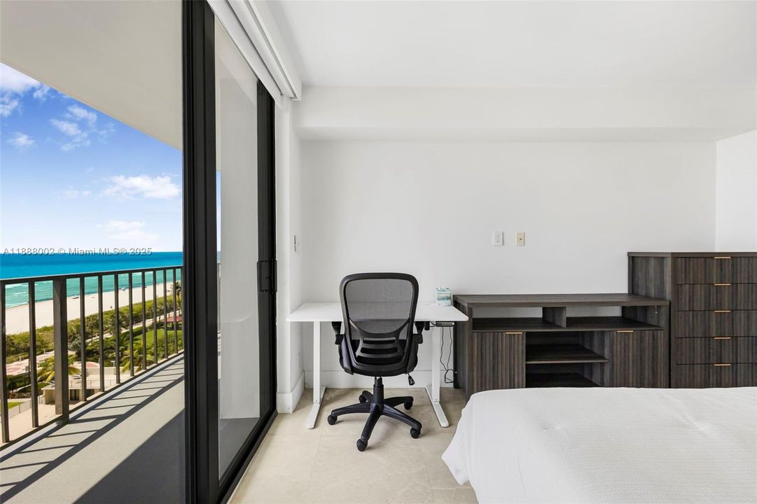 Active With Contract: $1,890,000 (3 beds, 4 baths, 2380 Square Feet)