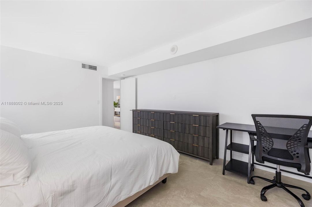 Active With Contract: $1,890,000 (3 beds, 4 baths, 2380 Square Feet)