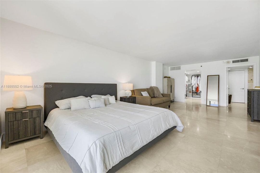 Active With Contract: $1,890,000 (3 beds, 4 baths, 2380 Square Feet)