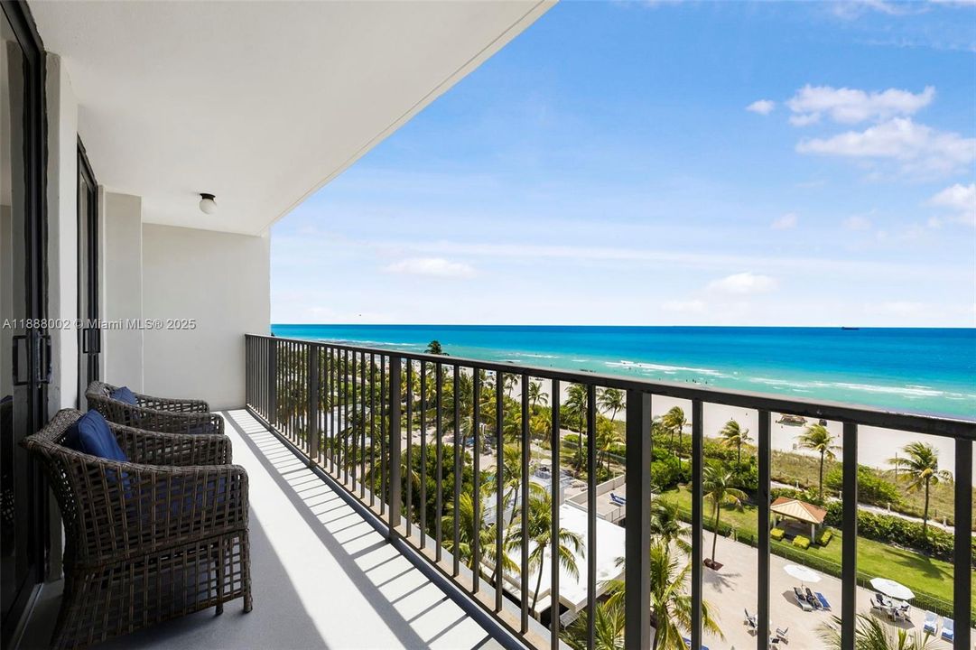 Active With Contract: $1,890,000 (3 beds, 4 baths, 2380 Square Feet)