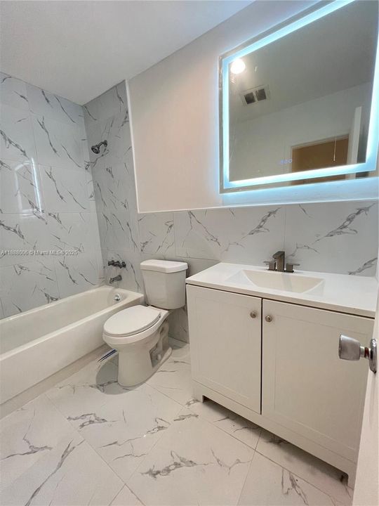 На продажу: $120,000 (1 спален, 1 ванн, 650 Квадратных фут)