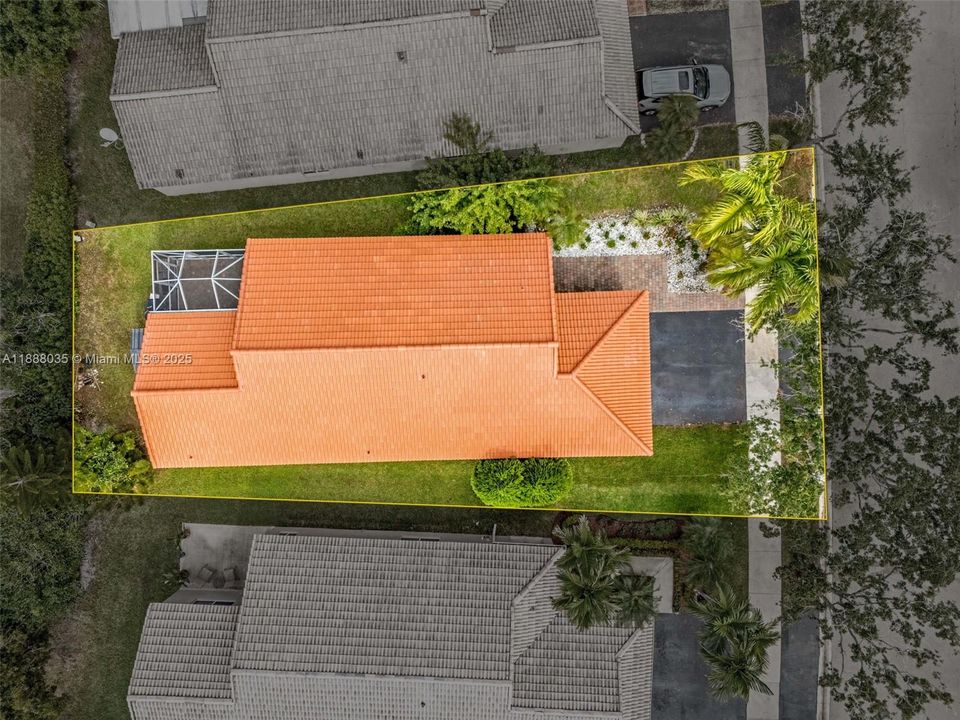 For Sale: $624,900 (3 beds, 2 baths, 1353 Square Feet)