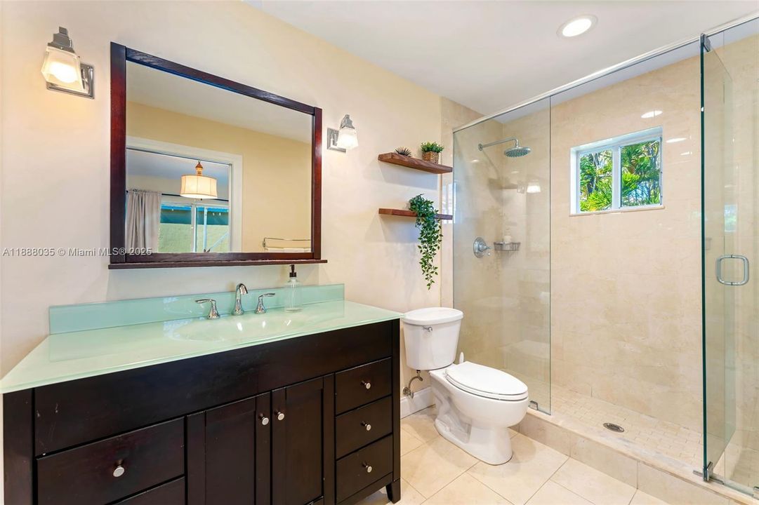 For Sale: $624,900 (3 beds, 2 baths, 1353 Square Feet)