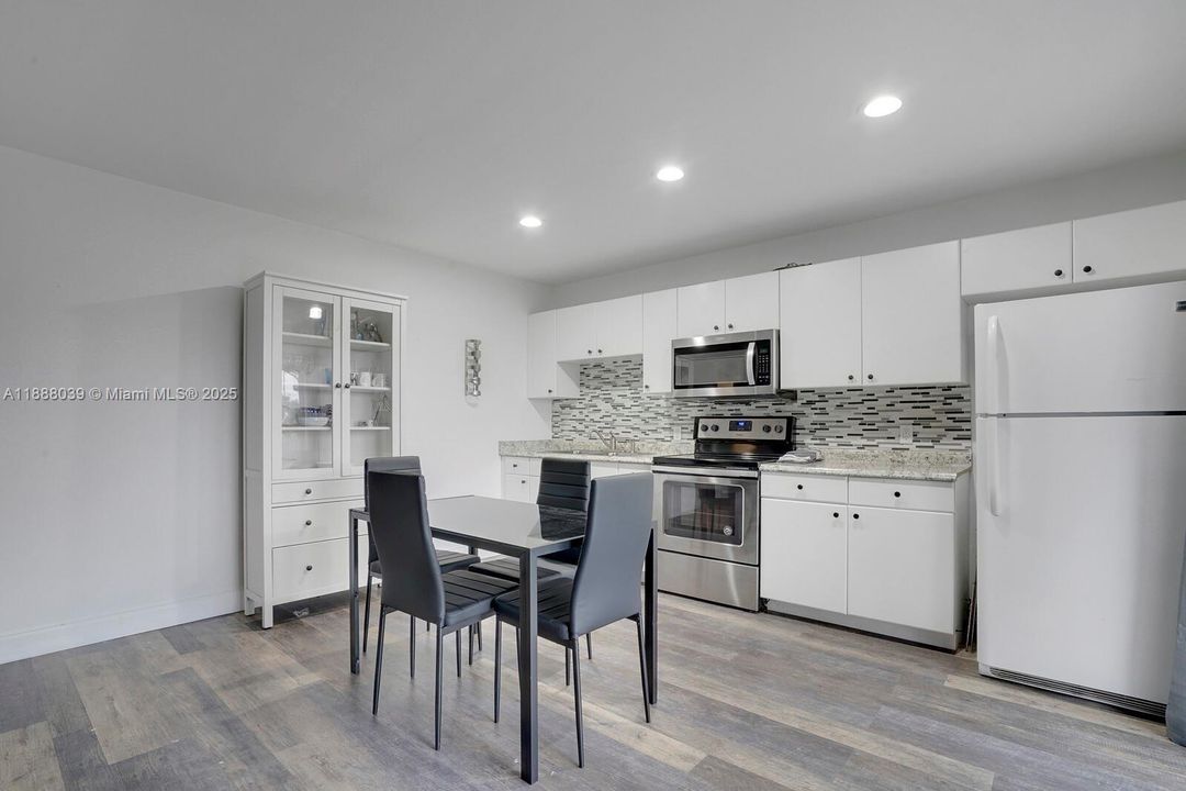 En Venta: $7,400,000 (3 camas, 3 baños, 4742 Pies cuadrados)