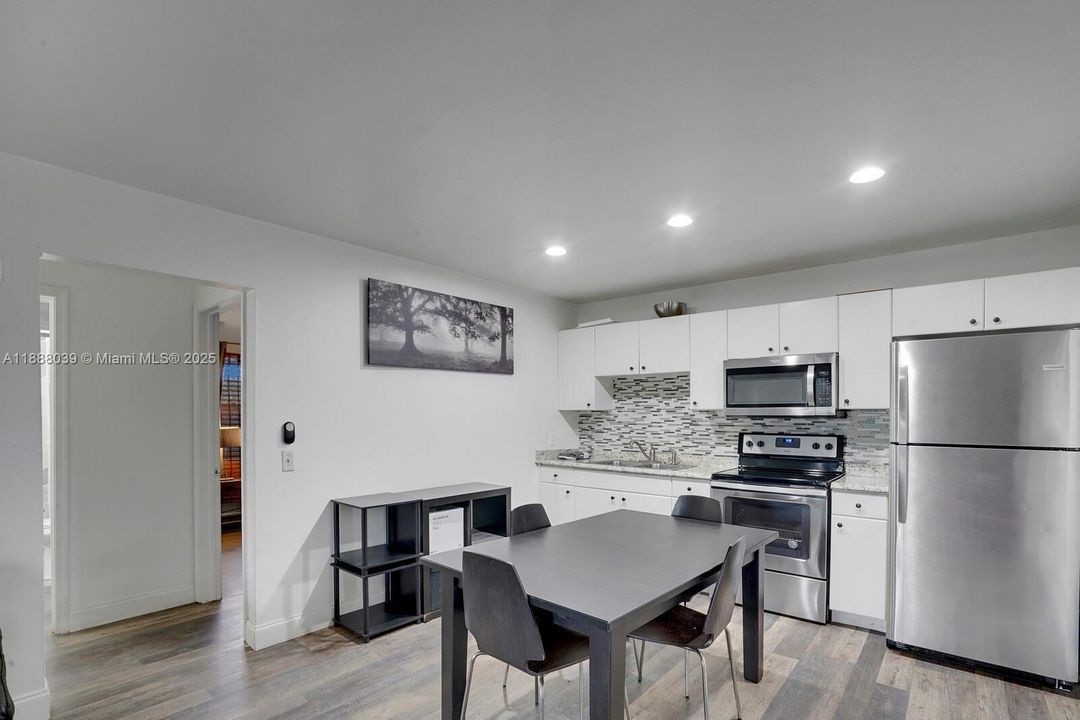 En Venta: $7,400,000 (3 camas, 3 baños, 4742 Pies cuadrados)