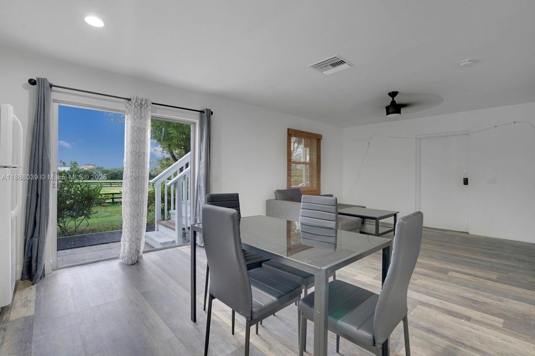 En Venta: $7,400,000 (3 camas, 3 baños, 4742 Pies cuadrados)