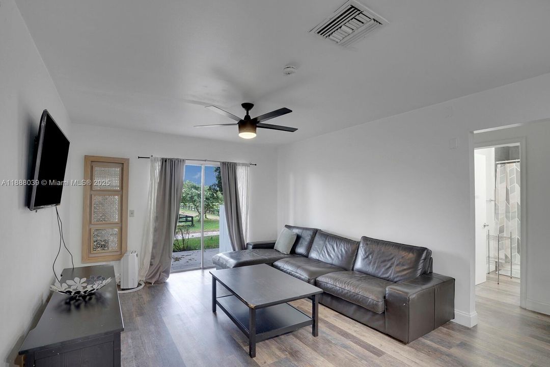 En Venta: $7,400,000 (3 camas, 3 baños, 4742 Pies cuadrados)