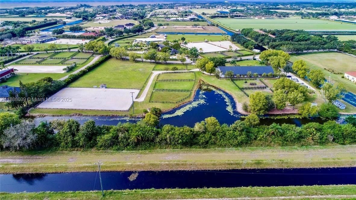 En Venta: $7,400,000 (3 camas, 3 baños, 4742 Pies cuadrados)