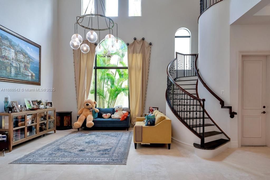 For Sale: $1,899,000 (5 beds, 4 baths, 4448 Square Feet)