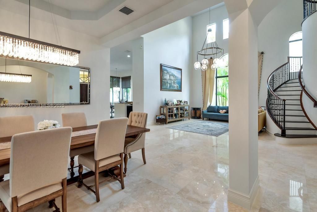 For Sale: $1,899,000 (5 beds, 4 baths, 4448 Square Feet)