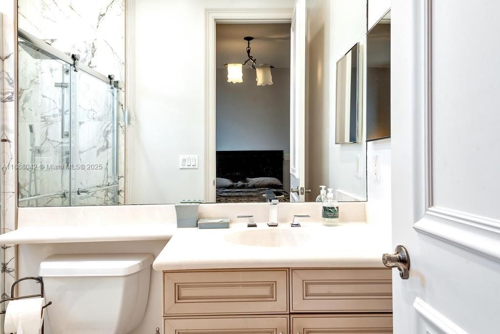 For Sale: $1,899,000 (5 beds, 4 baths, 4448 Square Feet)