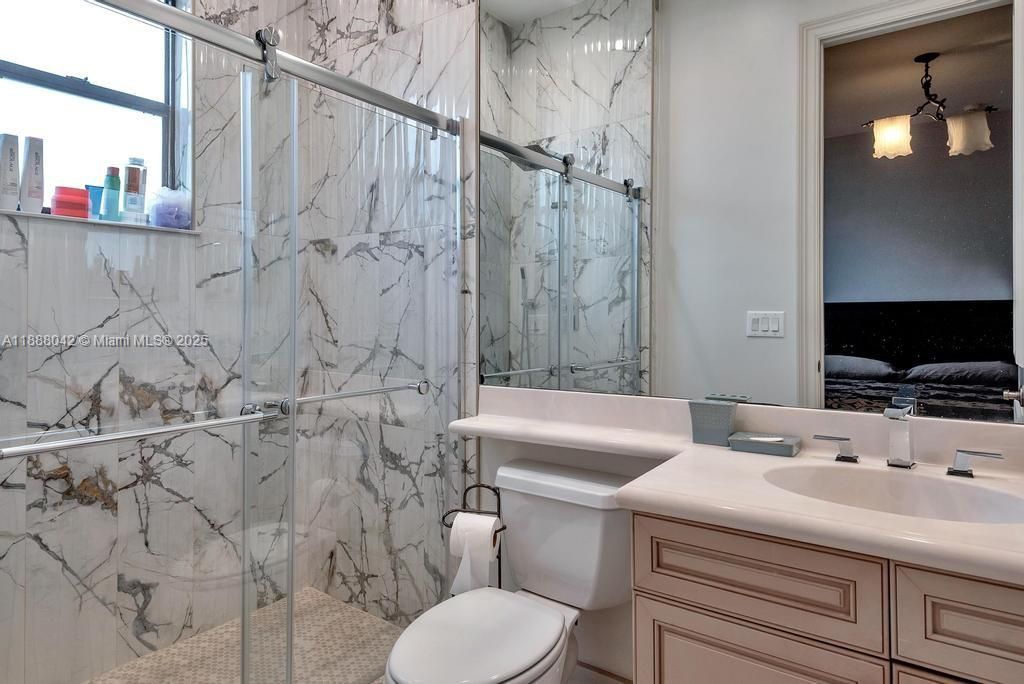 For Sale: $1,899,000 (5 beds, 4 baths, 4448 Square Feet)