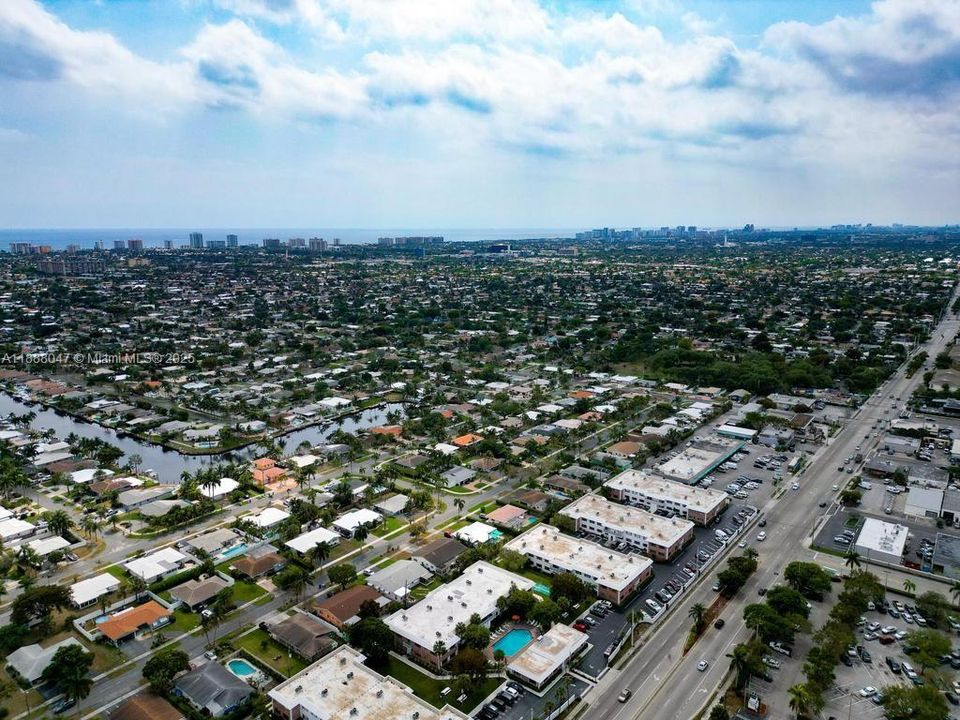 待售: $159,000 (2 贝兹, 2 浴室, 930 平方英尺)