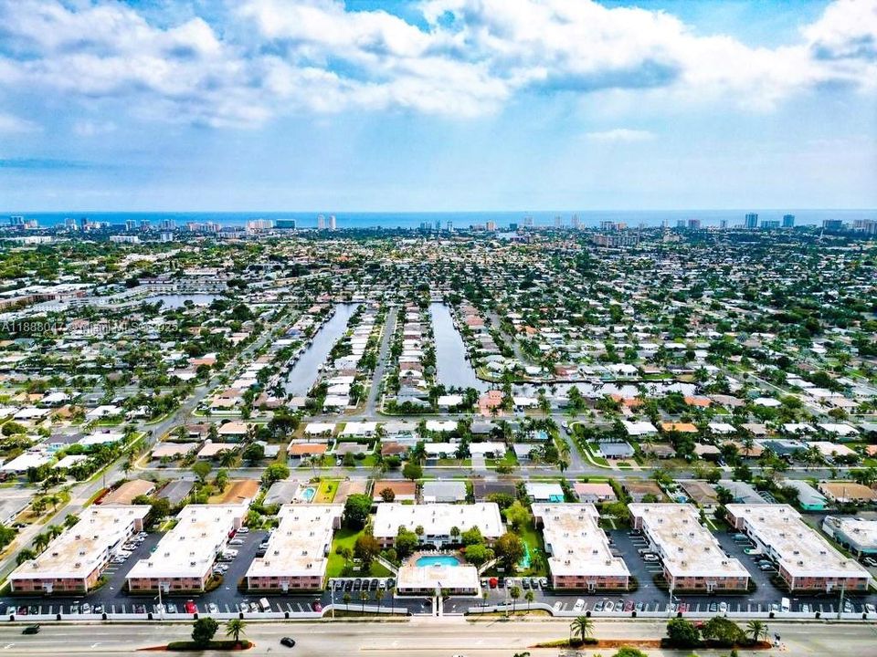 待售: $159,000 (2 贝兹, 2 浴室, 930 平方英尺)