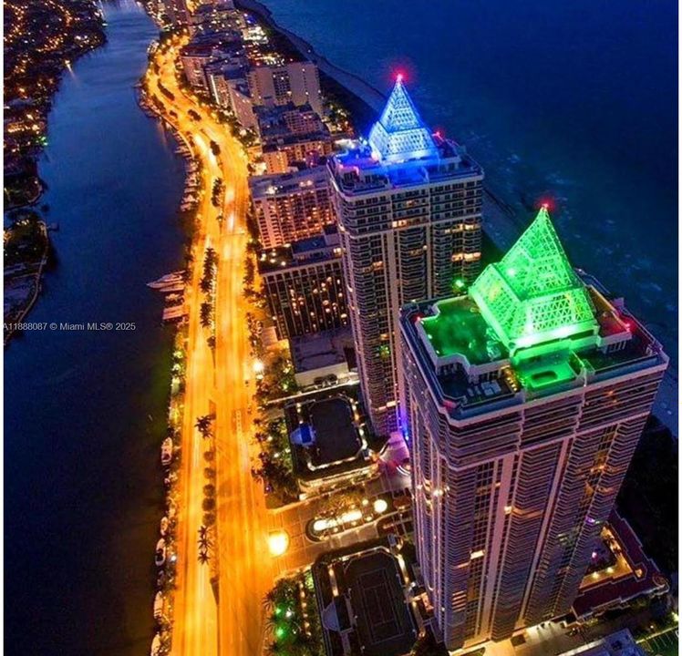 最近售出: $4,200,000 (3 贝兹, 3 浴室, 1940 平方英尺)