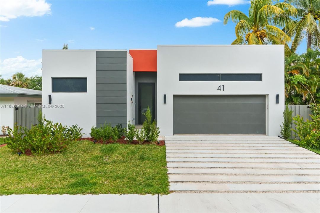 For Sale: $1,795,000 (4 beds, 3 baths, 2211 Square Feet)