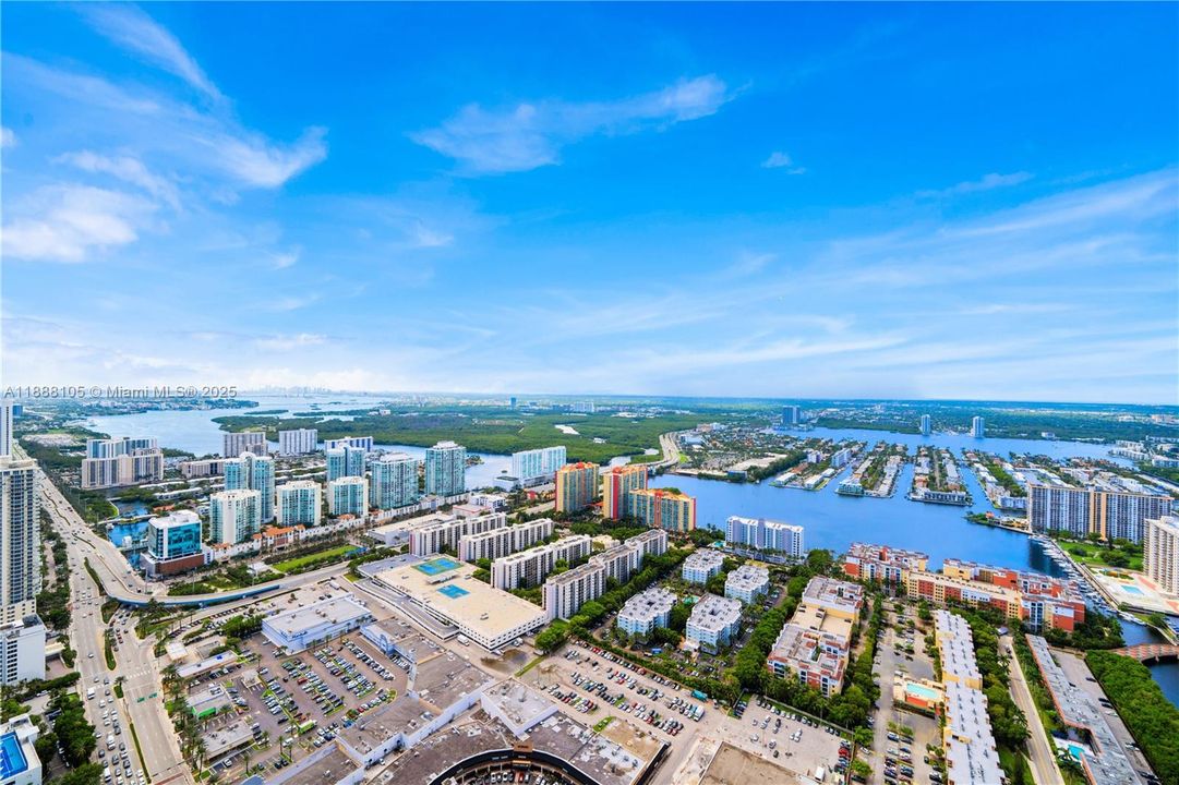 待售: $14,900,000 (6 贝兹, 7 浴室, 6106 平方英尺)