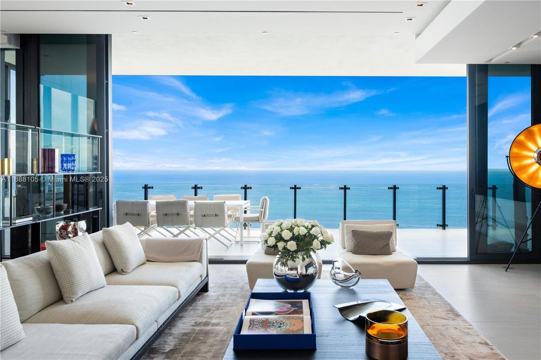 待售: $14,900,000 (6 贝兹, 7 浴室, 6106 平方英尺)