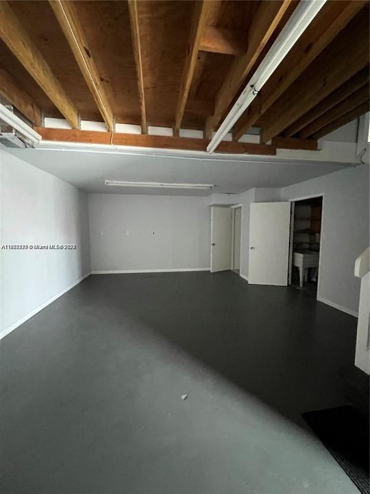 В аренду: $1,700 (0 спален, 0 ванн, 0 Квадратных фут)