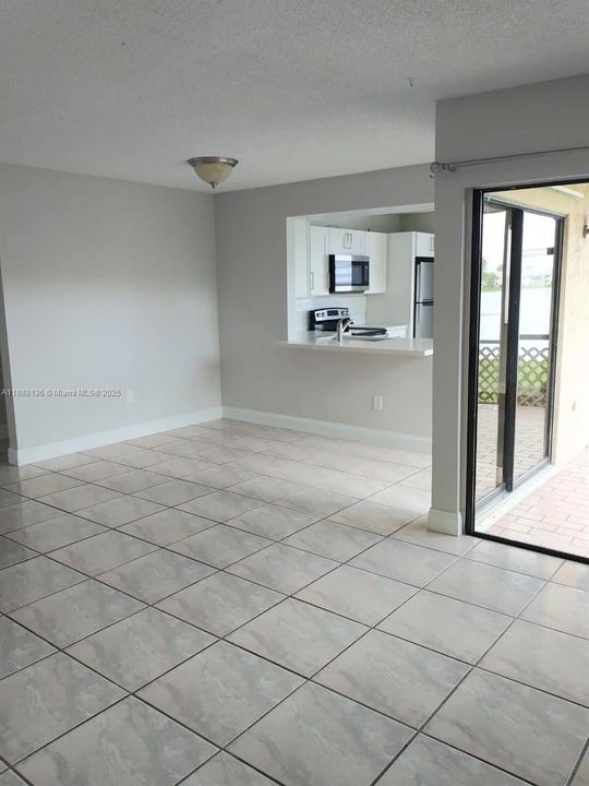 Active With Contract: $240,000 (3 beds, 2 baths, 1195 Square Feet)