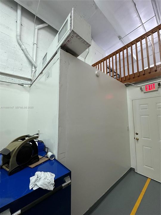 合同活跃: $2,200 (0 贝兹, 0 浴室, 0 平方英尺)