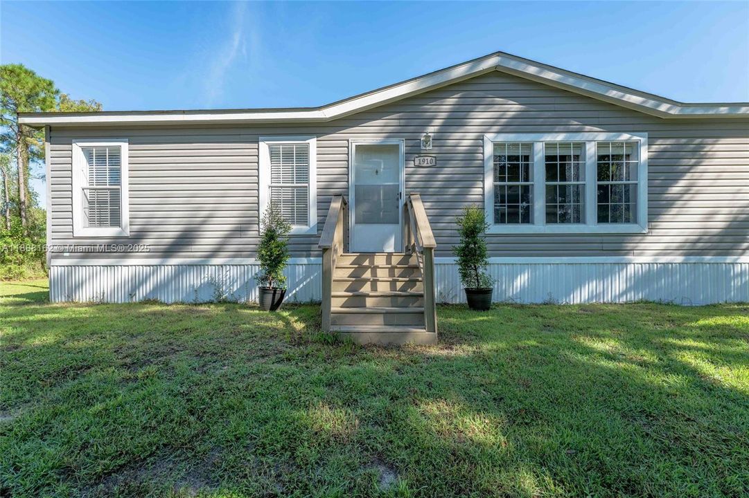 For Sale: $399,900 (3 beds, 2 baths, 0 Square Feet)