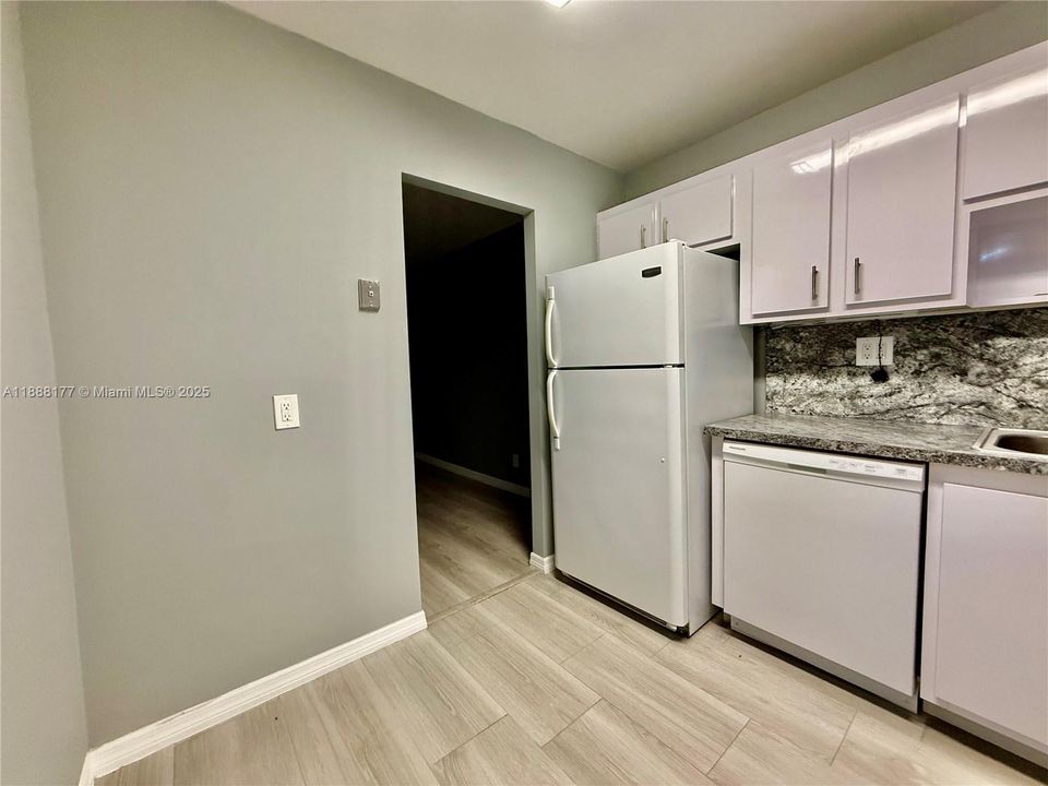 Recently Rented: $1,750 (1 beds, 1 baths, 780 Square Feet)