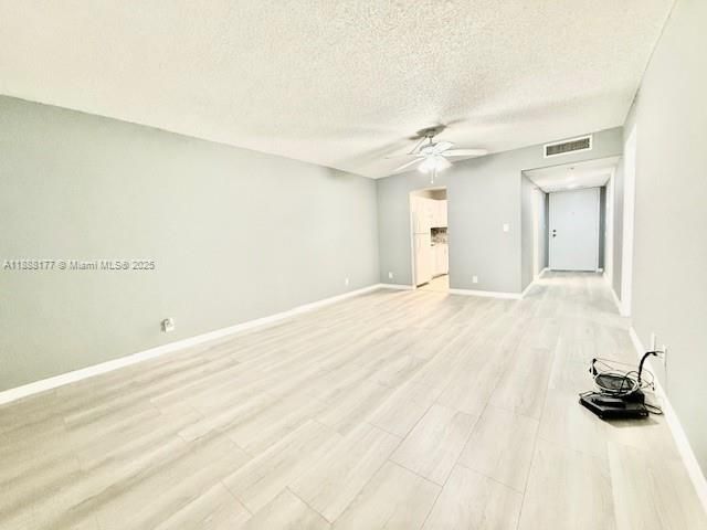 Recently Rented: $1,750 (1 beds, 1 baths, 780 Square Feet)