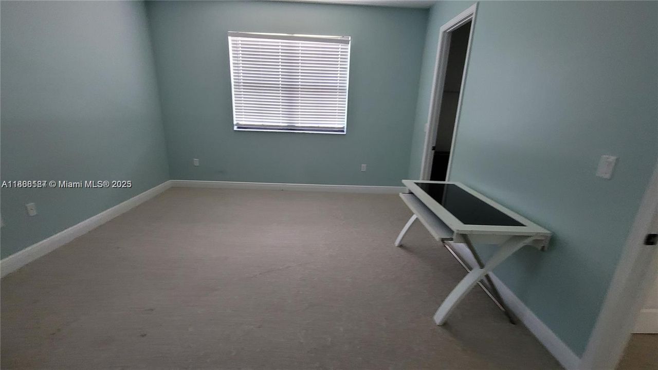 Active With Contract: $3,500 (4 beds, 3 baths, 0 Square Feet)