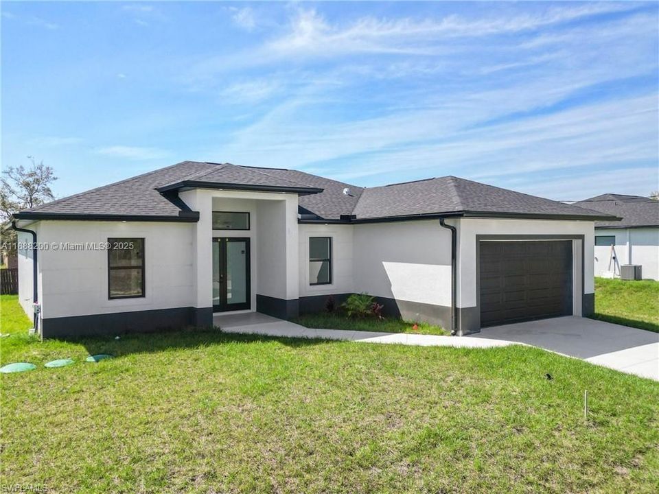 В аренду: $2,200 (4 спален, 2 ванн, 1619 Квадратных фут)