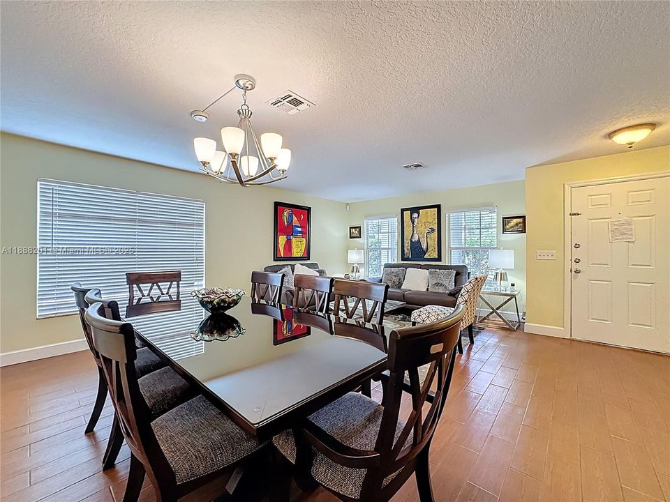 На продажу: $850,000 (5 спален, 3 ванн, 0 Квадратных фут)