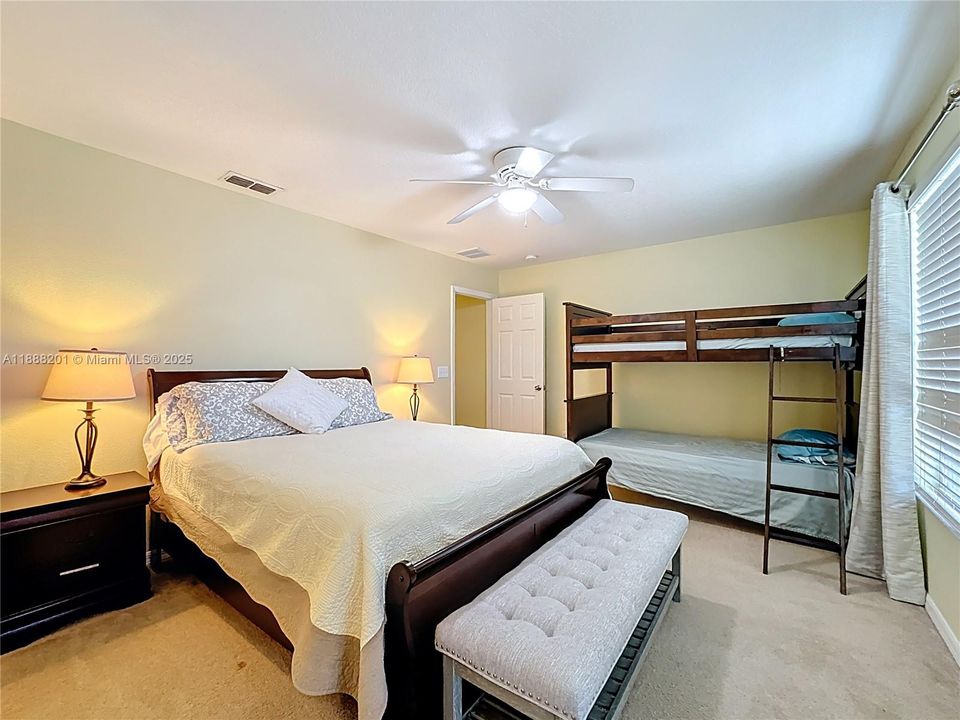 На продажу: $850,000 (5 спален, 3 ванн, 0 Квадратных фут)