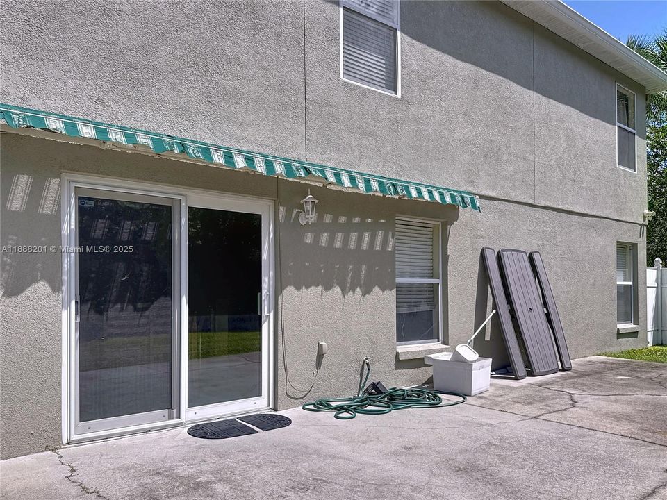 На продажу: $850,000 (5 спален, 3 ванн, 0 Квадратных фут)